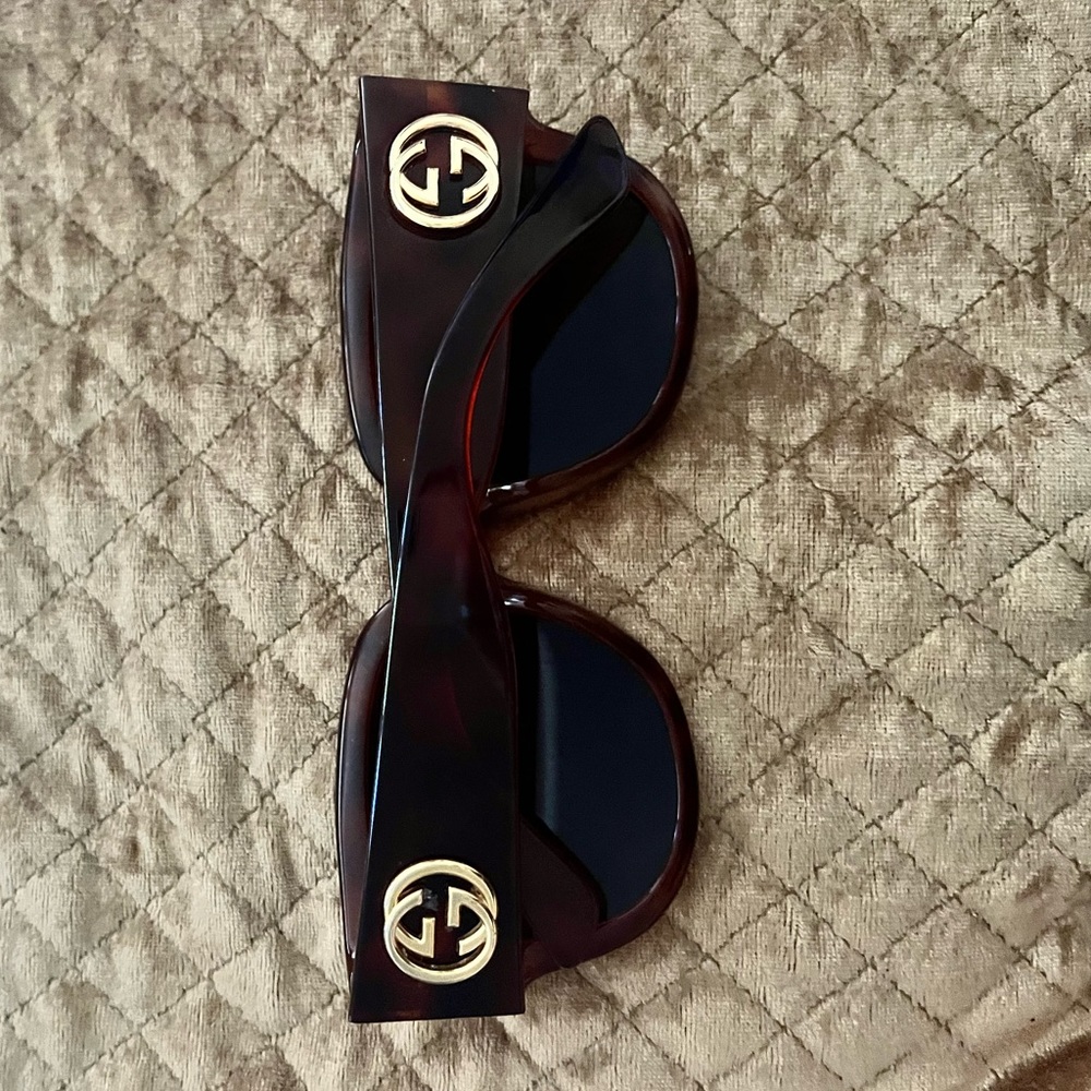 Gucci large brown tortoise sunglasses